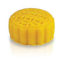 Load image into Gallery viewer, Tree-Ripened MSW Durian Mooncake Gift Set (4 pcs X 170g)