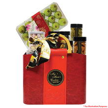 Load image into Gallery viewer, BASKET OF JOY GIFT SET HARI RAYA L
